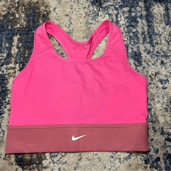 Nike Dri-Fit Pink Seamless Sports Bra Size Large - Picture 1 of 5